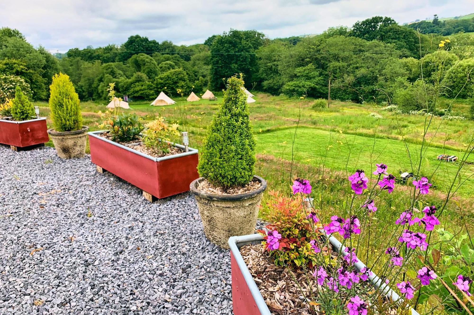 Oak Tree Farm Hotel Llanfynydd Exterior photo